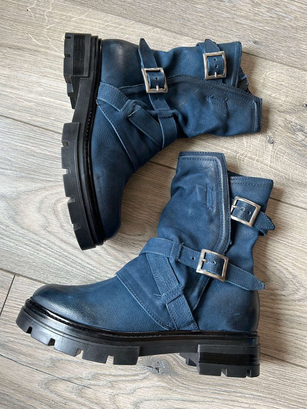 Miz Mooz Blue Leather Dominique Buckled Mid calf
Moto Boots Size 39 New